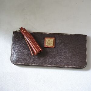 Dooney & Bourke Women's Wallet